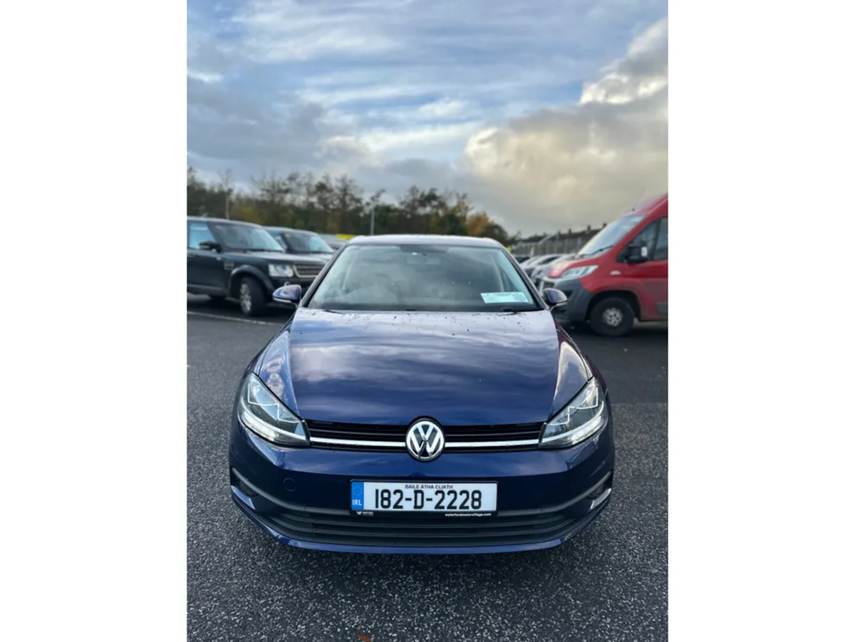 Volkswagen Golf TRENDLINE 1.6 TDI MANUAL 5SPEED 90 - Image 1