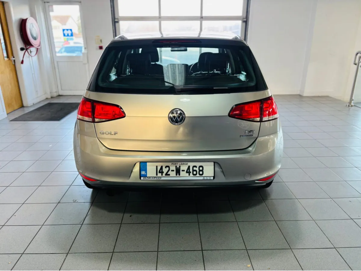 Volkswagen Golf TRENDLINE 1.2 TSI MANUAL 6SPEED FW - Image 2