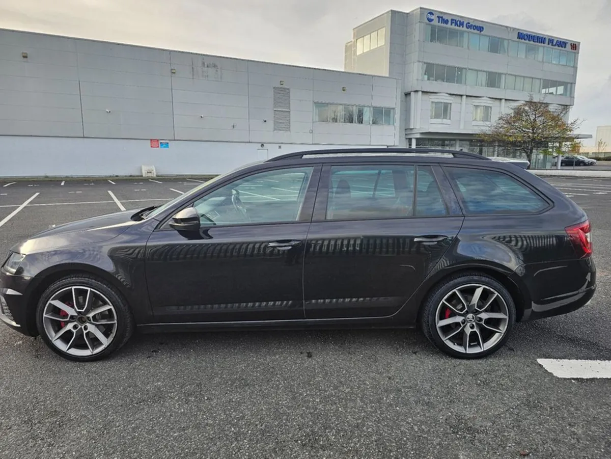 Skoda Octavia VRS, 2.0 TDI, TOURER, TIMING BELT RE - Image 3