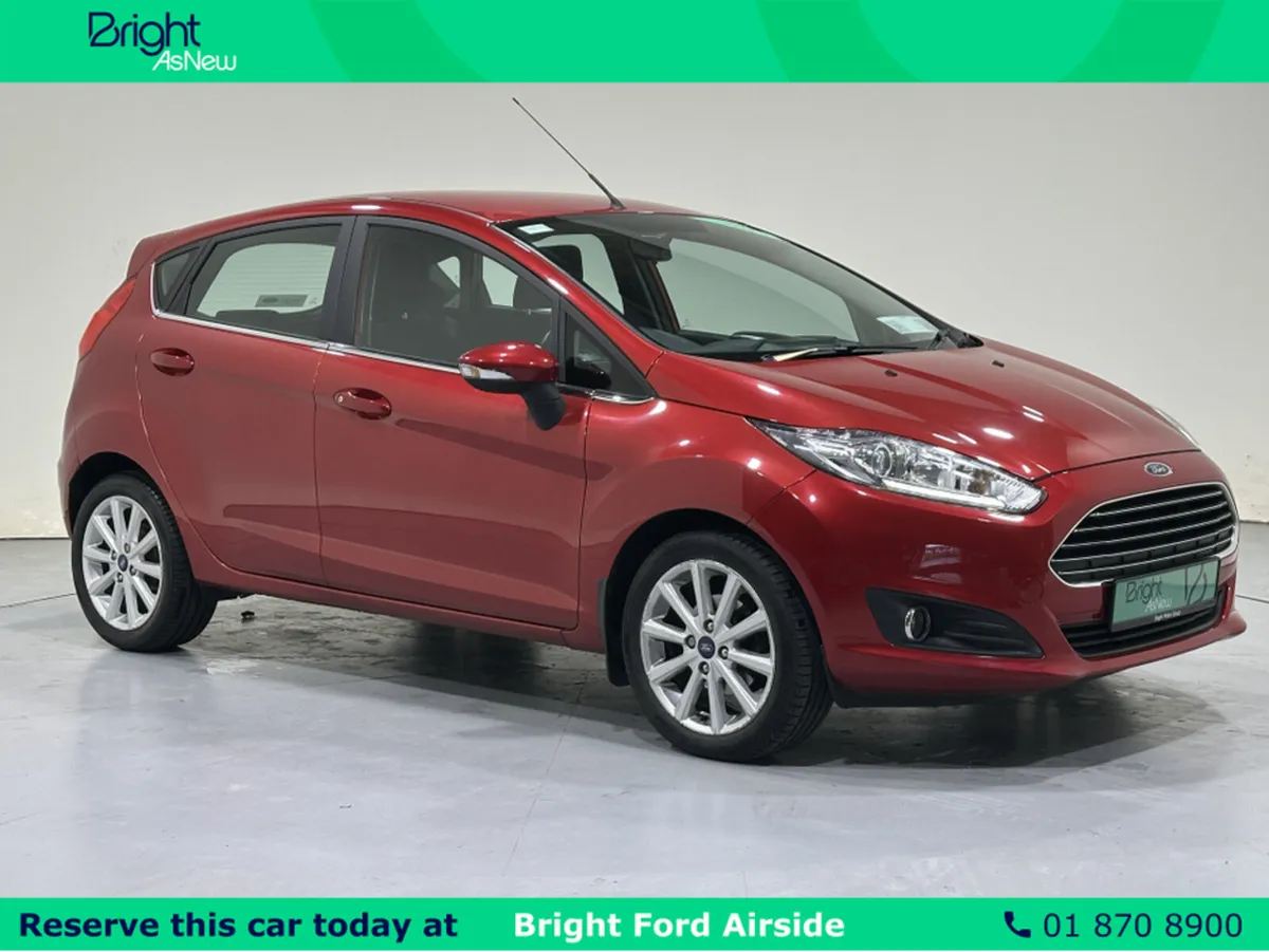 Ford Fiesta MCA TITANIUM 1.25 60PS M5 5 5DR 4DR-PL - Image 1