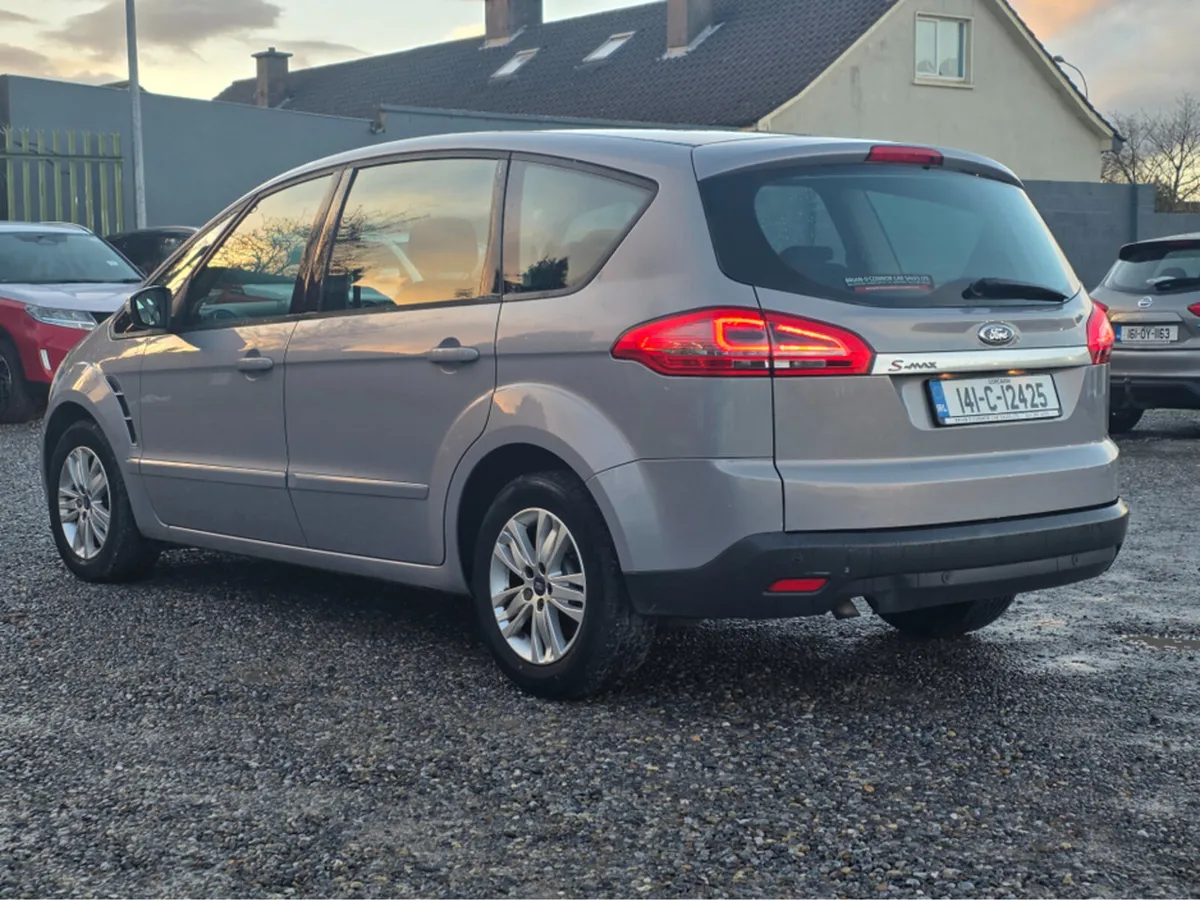 Ford S-Max 2.0 TDCI ZETEC 140PS 5DR - Image 4
