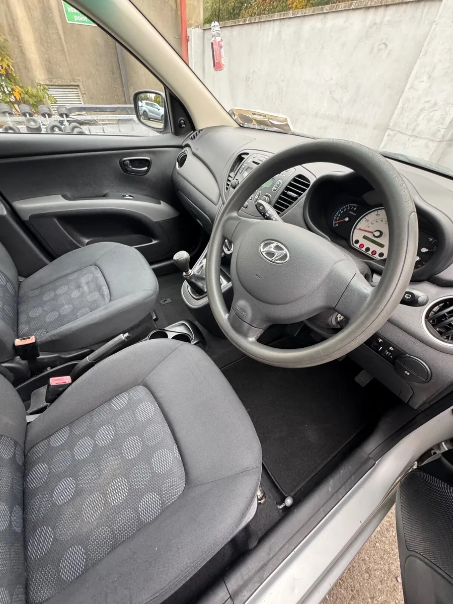 Hyundai i10 2011 - Image 4