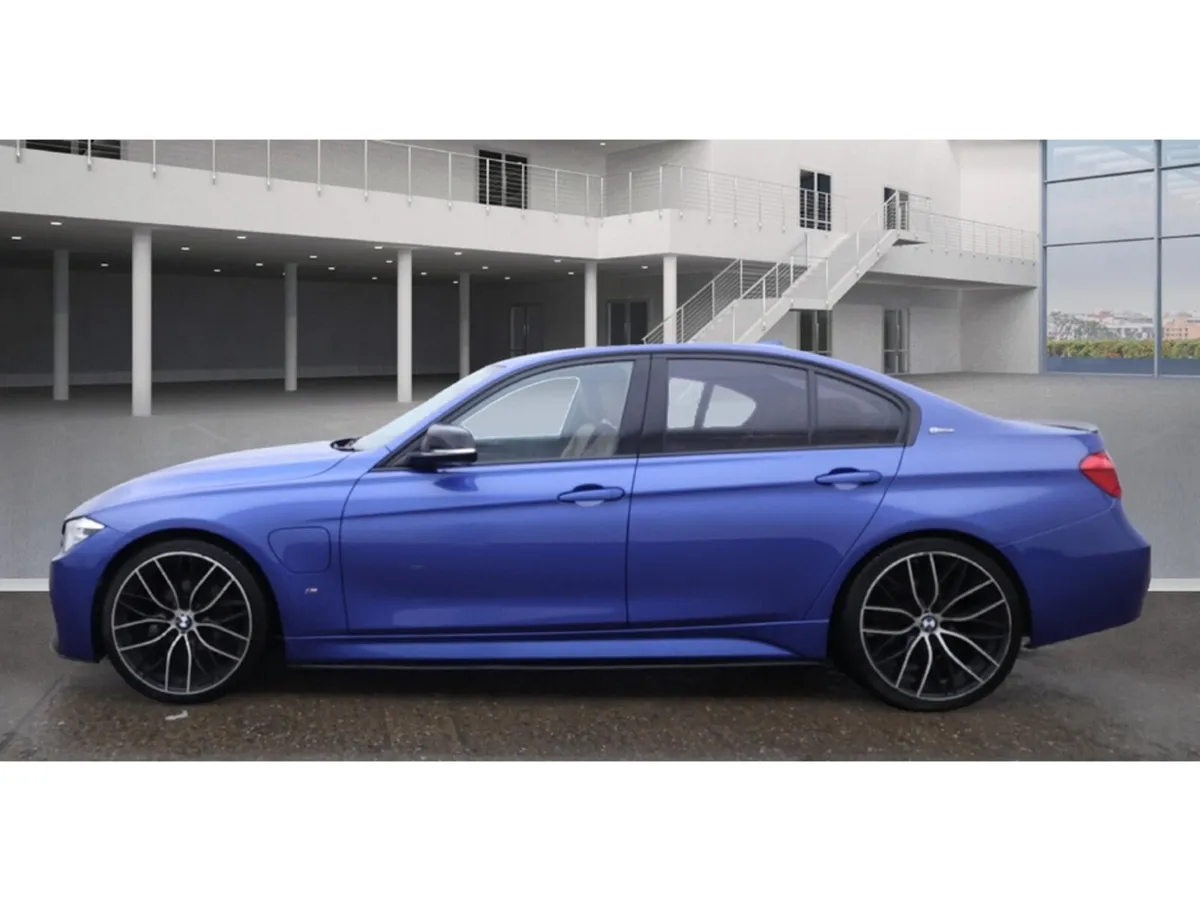 BMW 3-Series M SPORT AUTO - Image 3