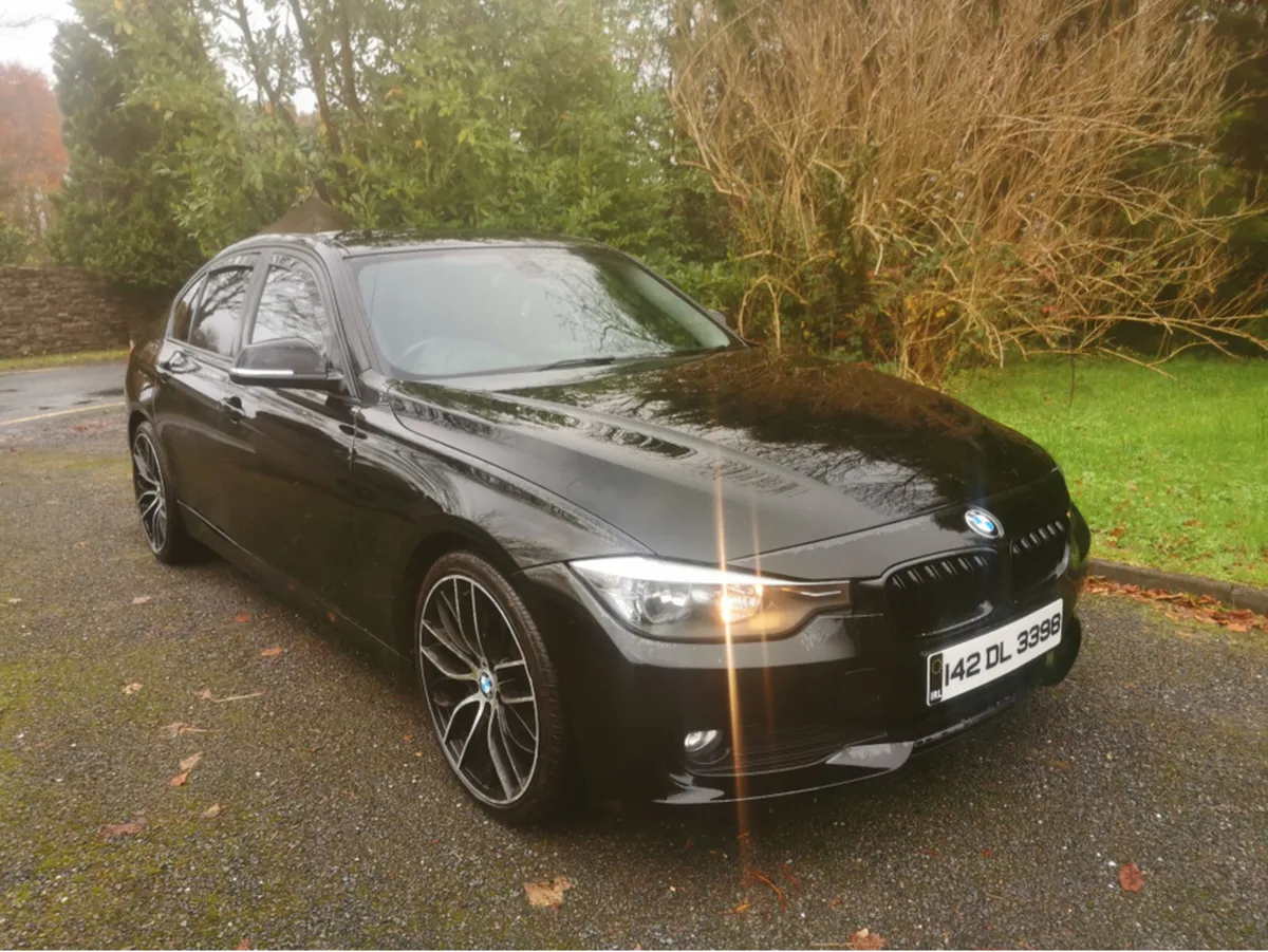 BMW 3-Series 316 D se - Image 4