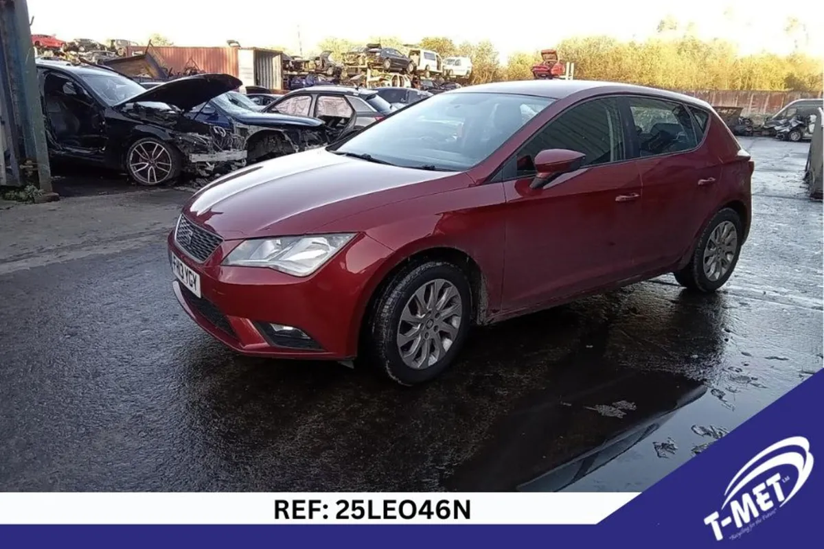 2013 SEAT LEON BREAKING FOR PARTS - Image 2