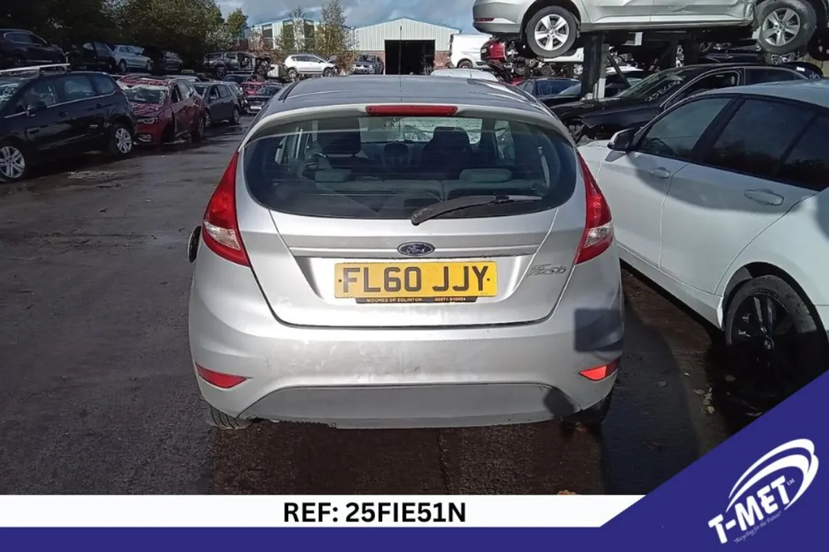 2010 FORD FIESTA BREAKING FOR PARTS - Image 4