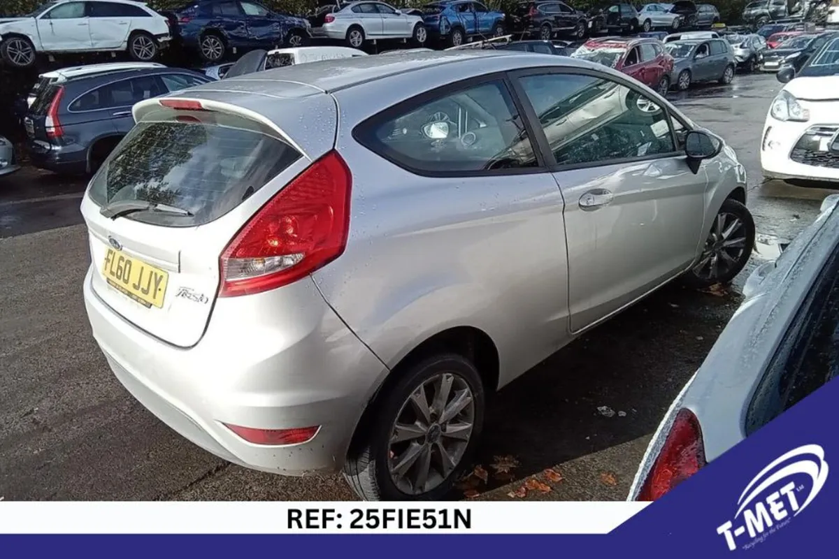 2010 FORD FIESTA BREAKING FOR PARTS - Image 3