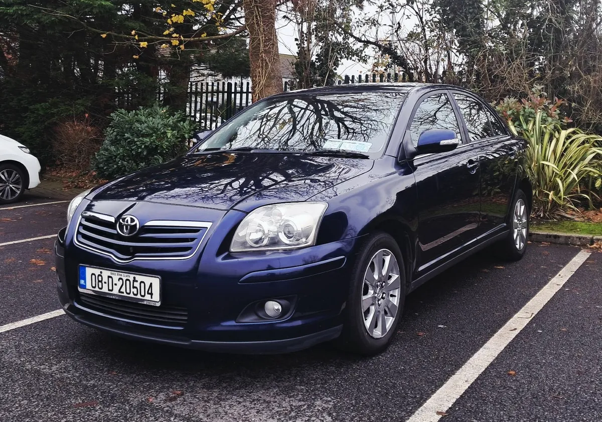 Toyota Avensis 2008 - Image 1