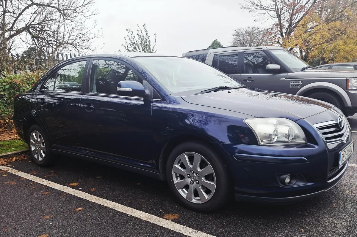 Toyota Avensis 2008 - Image 2