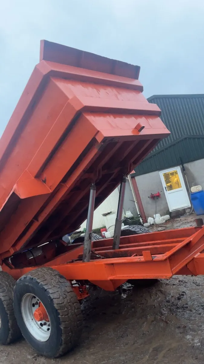 Dump trailer - Image 2