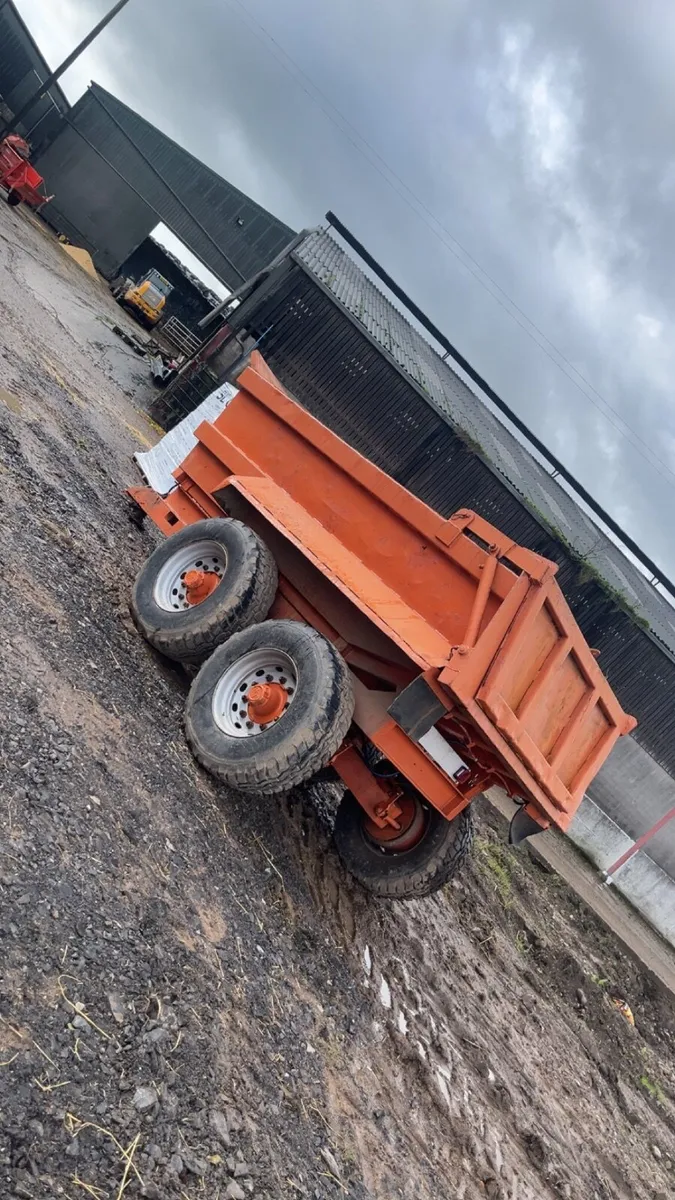 Dump trailer - Image 1