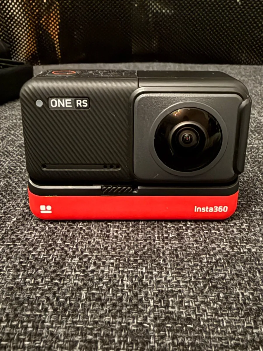Insta360 One Rs - Image 1