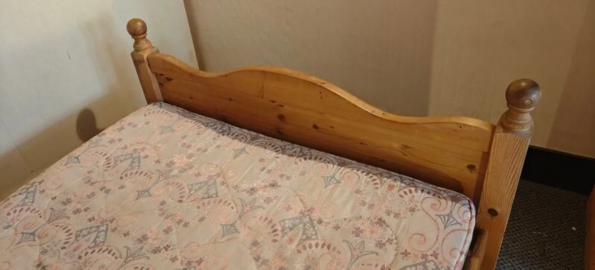 King Size Pine Bed - Image 3