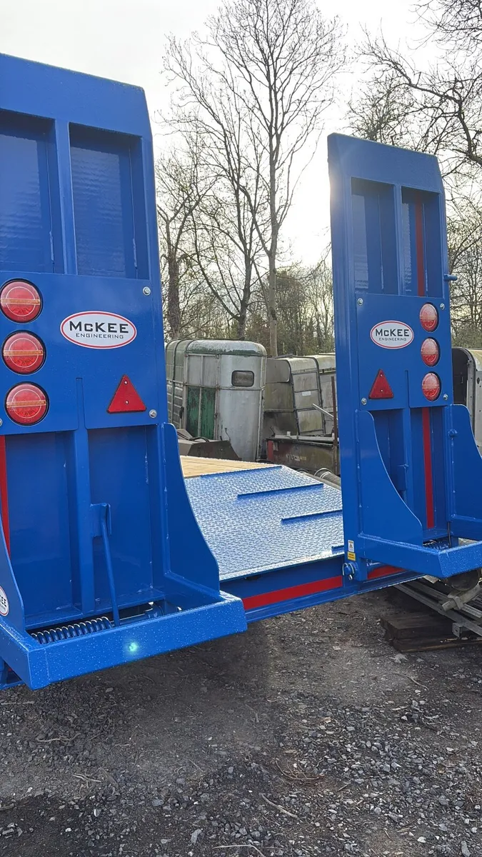 MCKEE LOW LOADER - Image 2