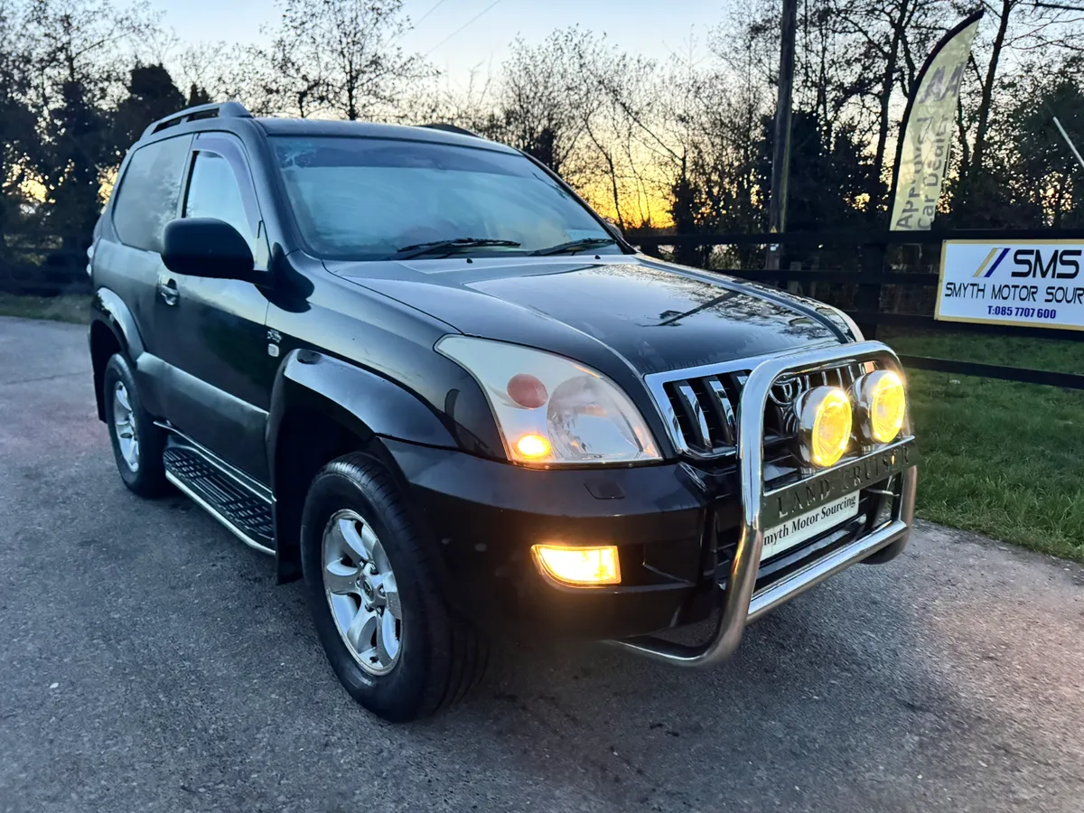 Toyota Landcruiser SWB 3.0D4D Spotless***** - Image 2