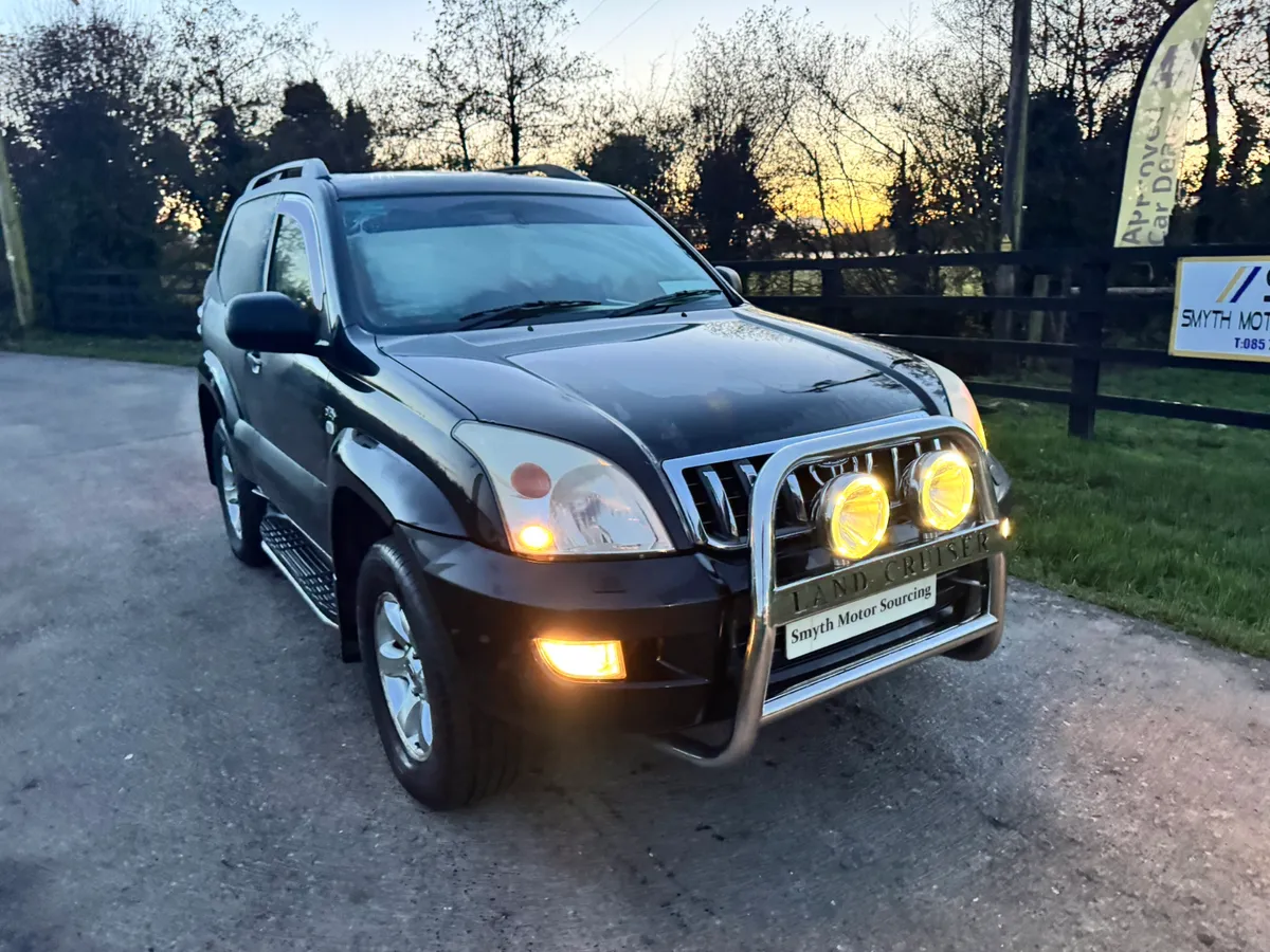 Toyota Landcruiser SWB 3.0D4D Spotless***** - Image 3