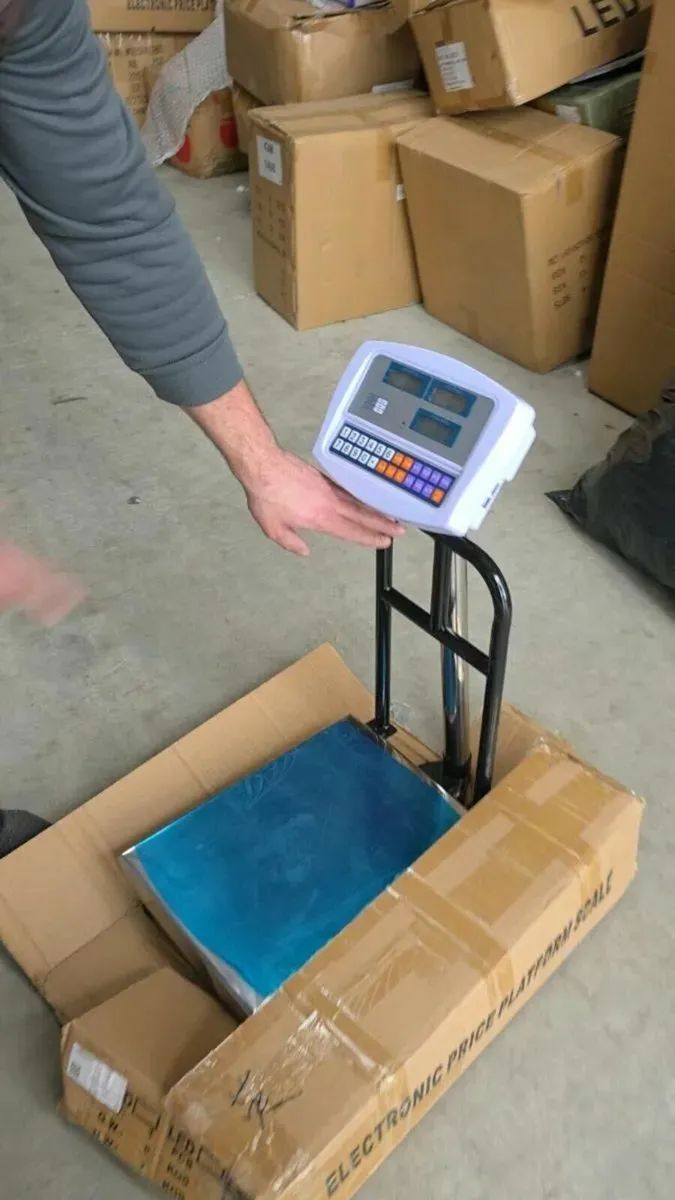 Didital scales brand new - Image 1