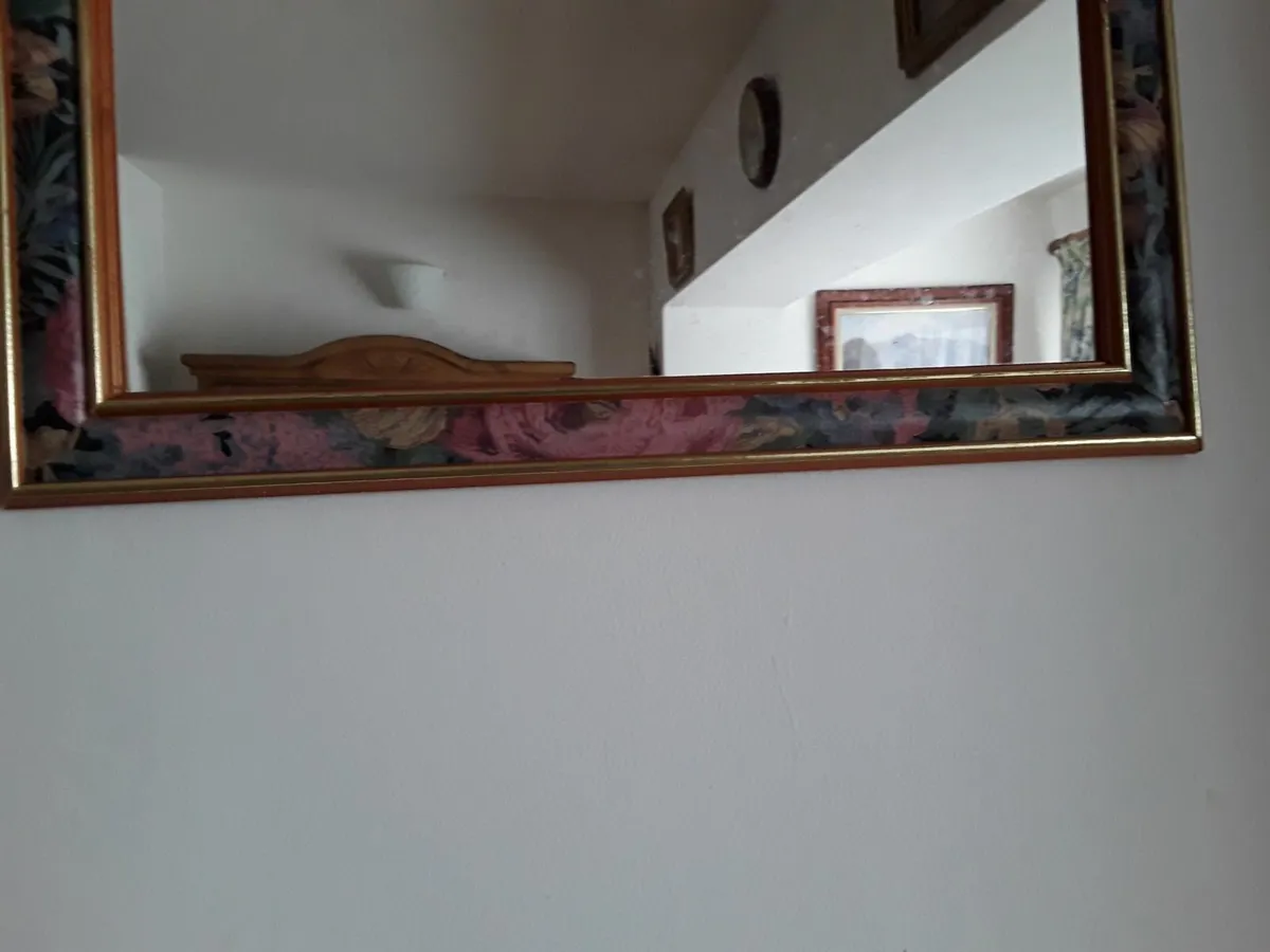Lovely decorative mirror new condition - Image 2