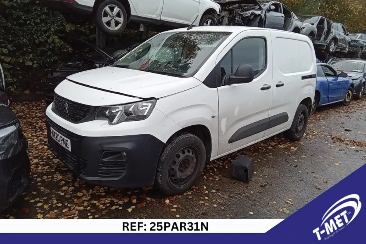 2020 PEUGEOT PARTNER BREAKING FOR PARTS - Image 1