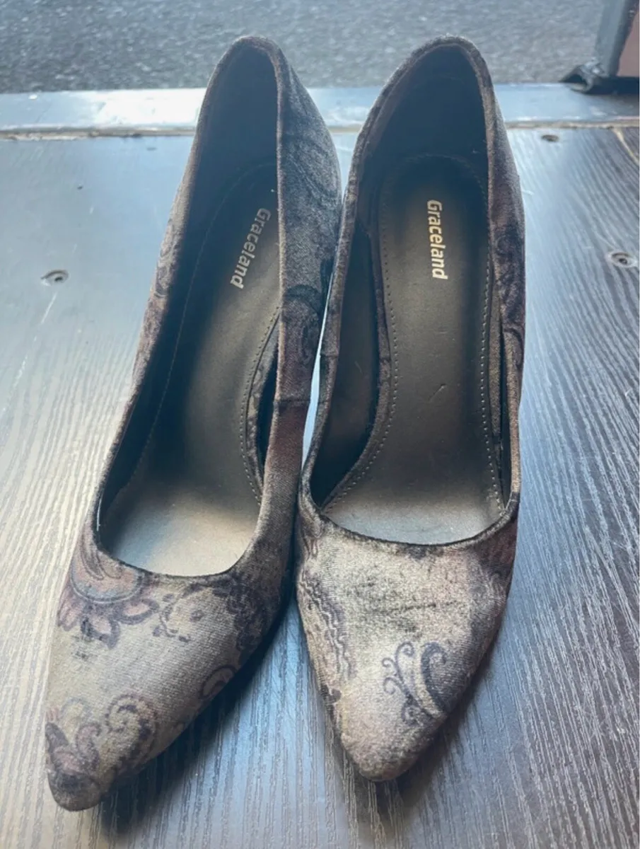 High heels velvet - Image 1