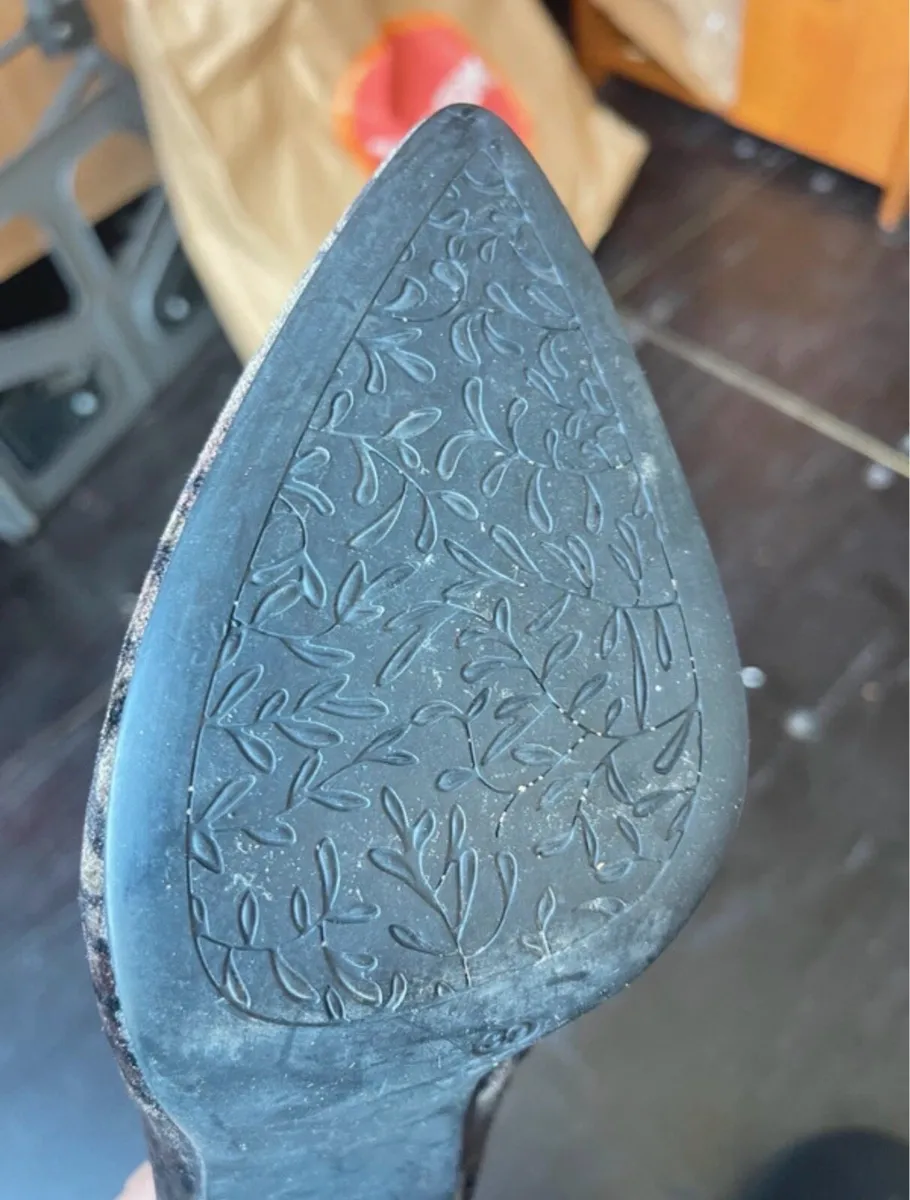 High heels velvet - Image 3