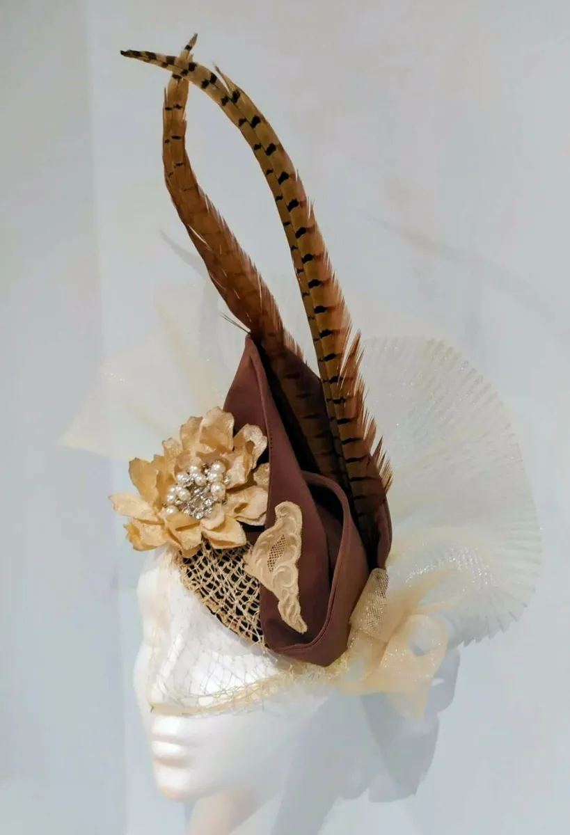 SELECTION OF LADIES HATS - Image 4