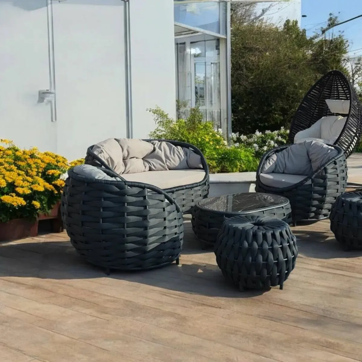 Garden furniture set brand new - Image 1