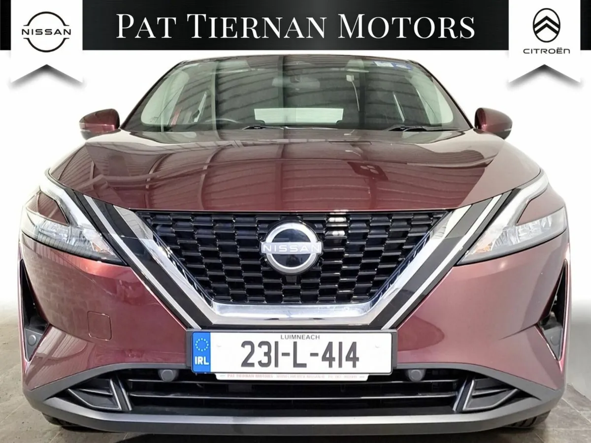 Nissan Qashqai **SOLD**1.3 PET MILD HYBRID SV - Image 4