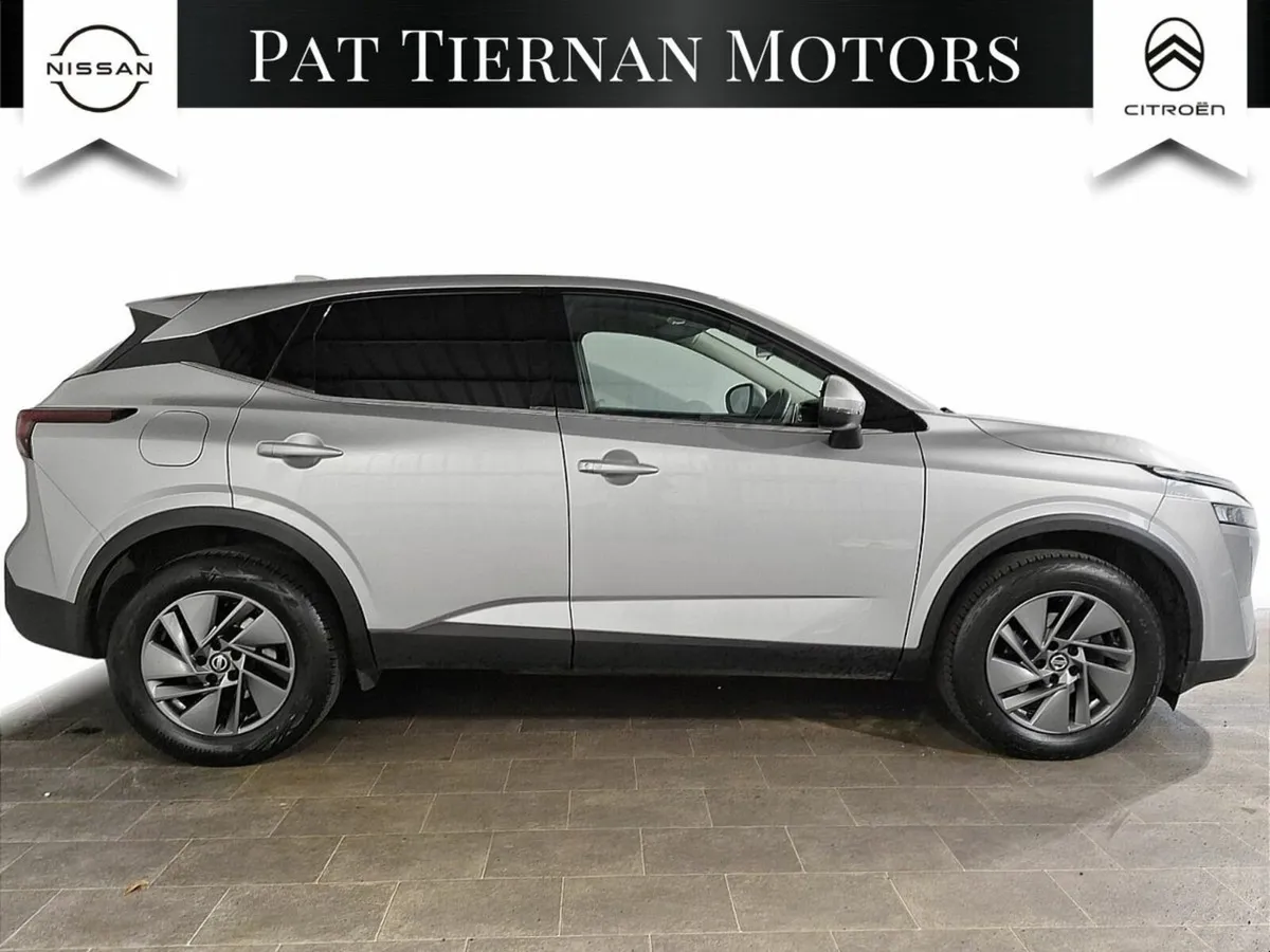 Nissan Qashqai 1.3 PET MILD HYBRID SV - Image 3