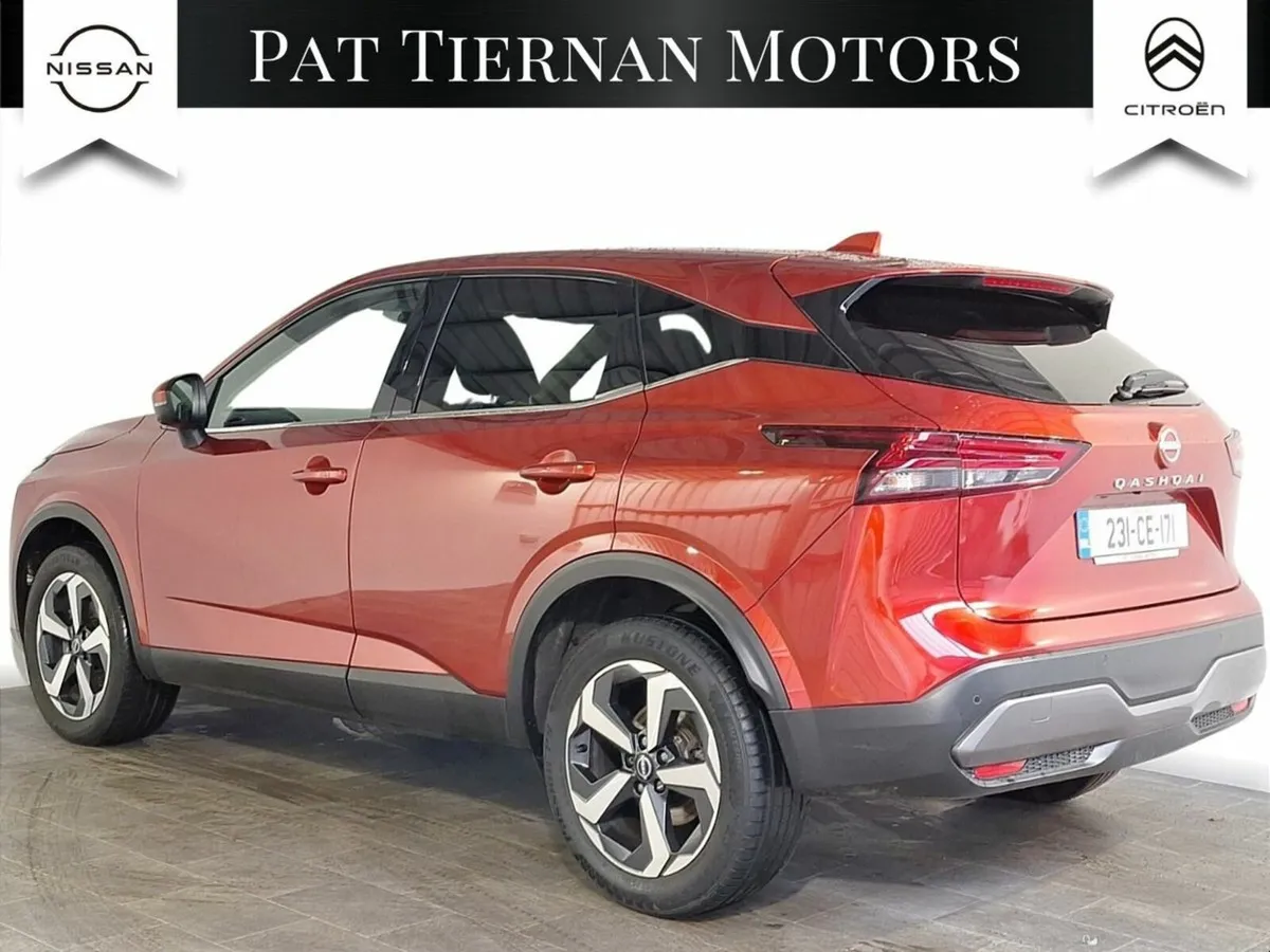 Nissan Qashqai **SOLD**1.3 PET MILD HYBRID SV PREM - Image 2