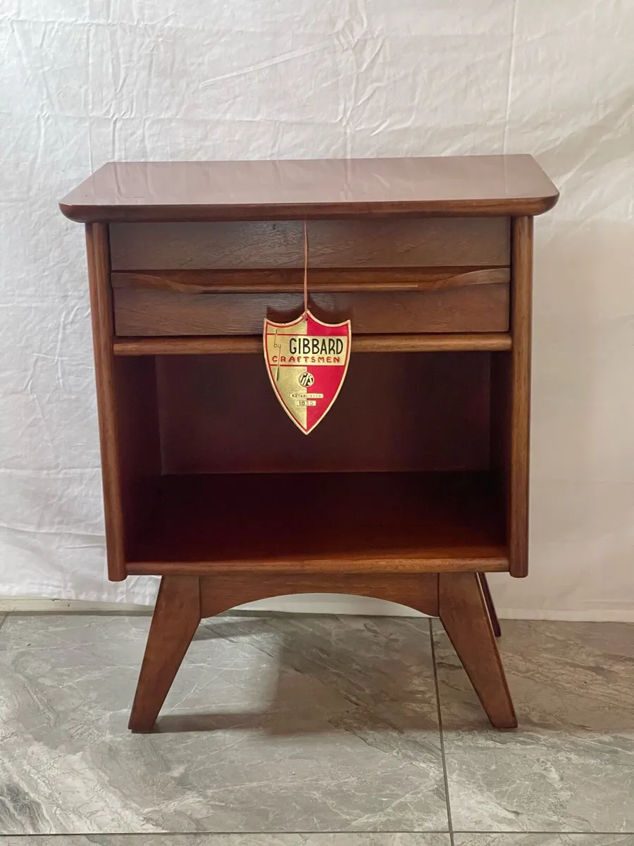 Mid century nightstands - Image 1