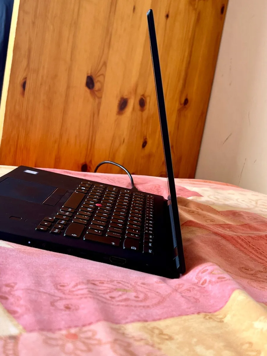 ThinkPad Yoga i7 Quad /512 /16 - Image 2