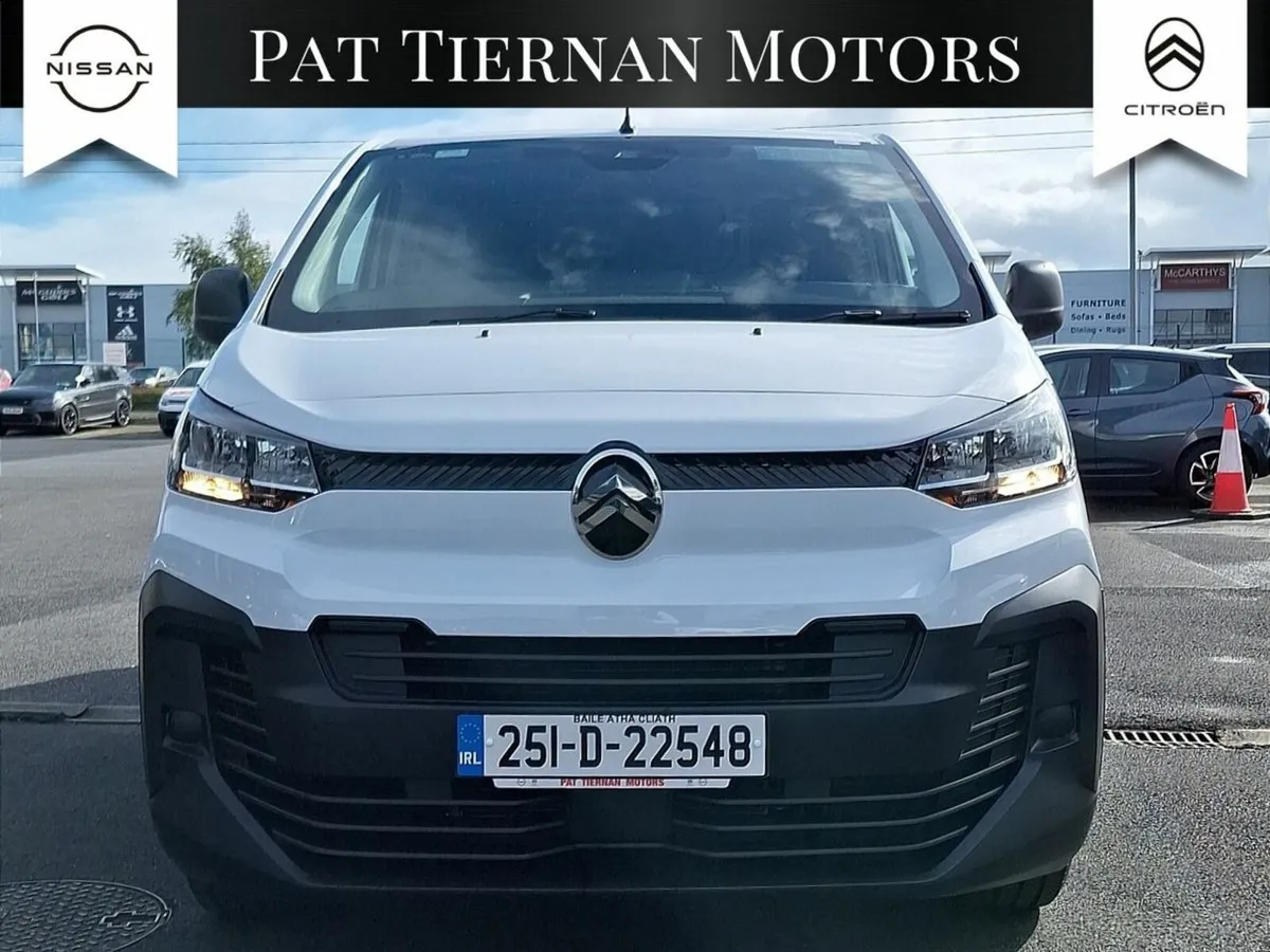Citroen Dispatch LX 1.5 BLUEHDI 120 LWB - Image 4