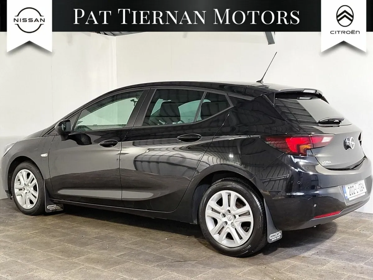 Opel Astra 1.2 Turbo 110PS 6 Speed SC - Image 2