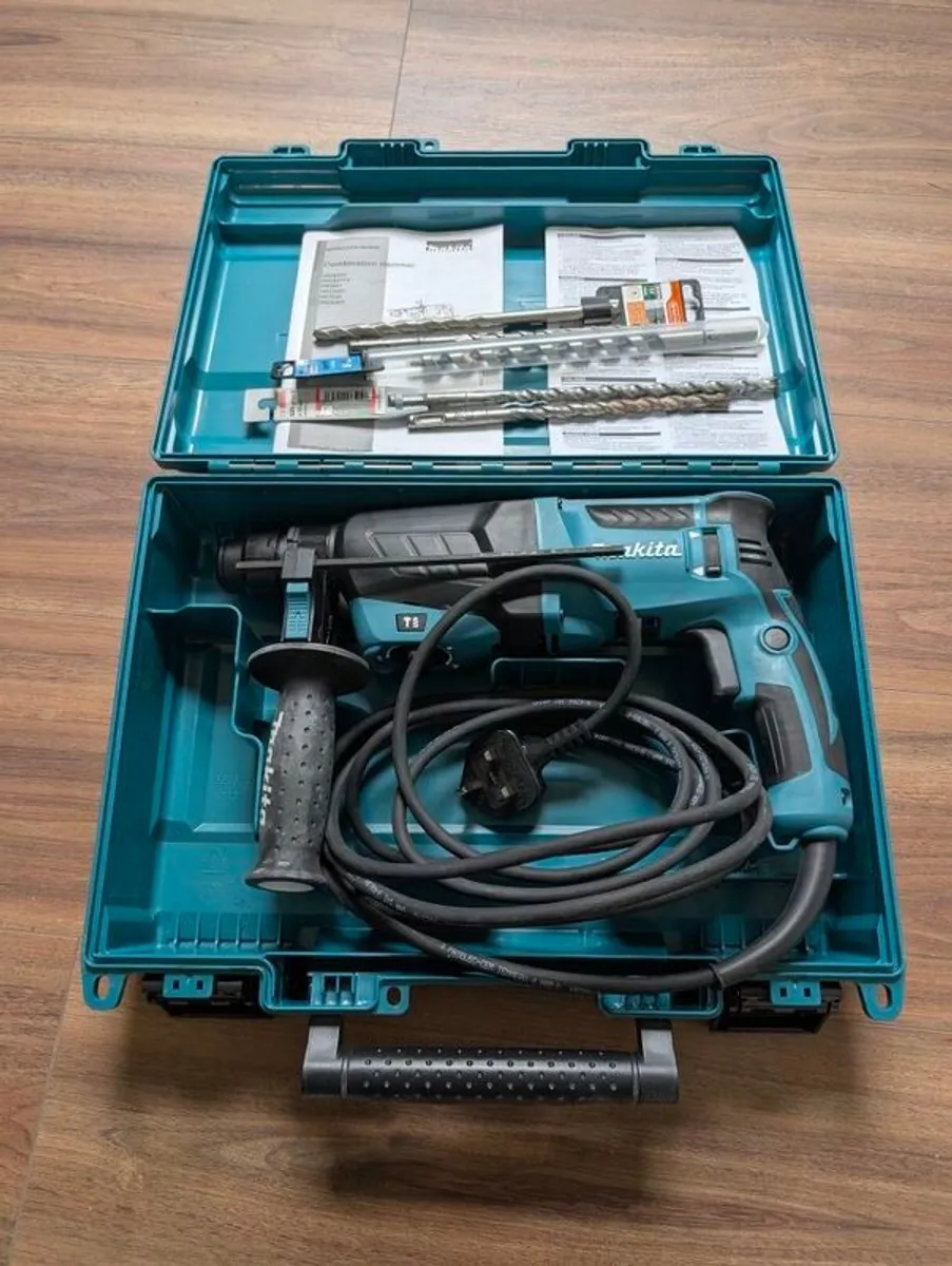 Makita Combination Hammer Drill - Excellent Condition. - Image 1