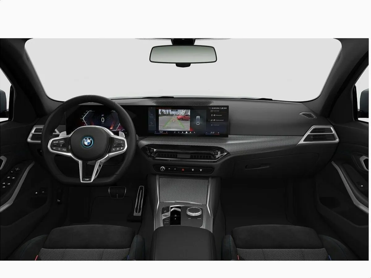 BMW 3-Series M Sport Pro - Image 4