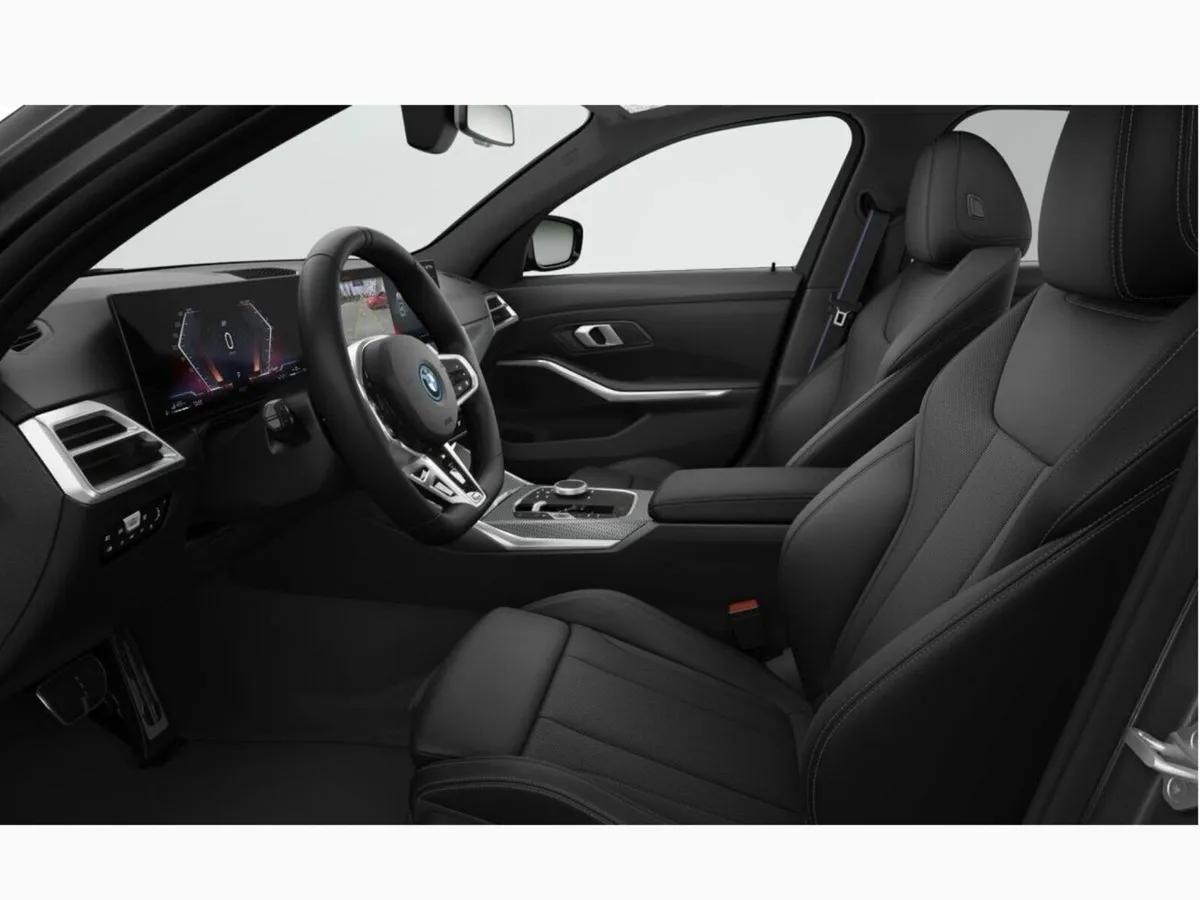 BMW 3-Series 330e Sport Saloon - Image 4