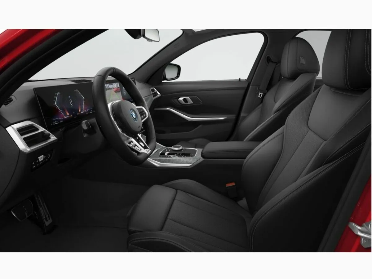 BMW 3-Series 330e M Sport - Image 4