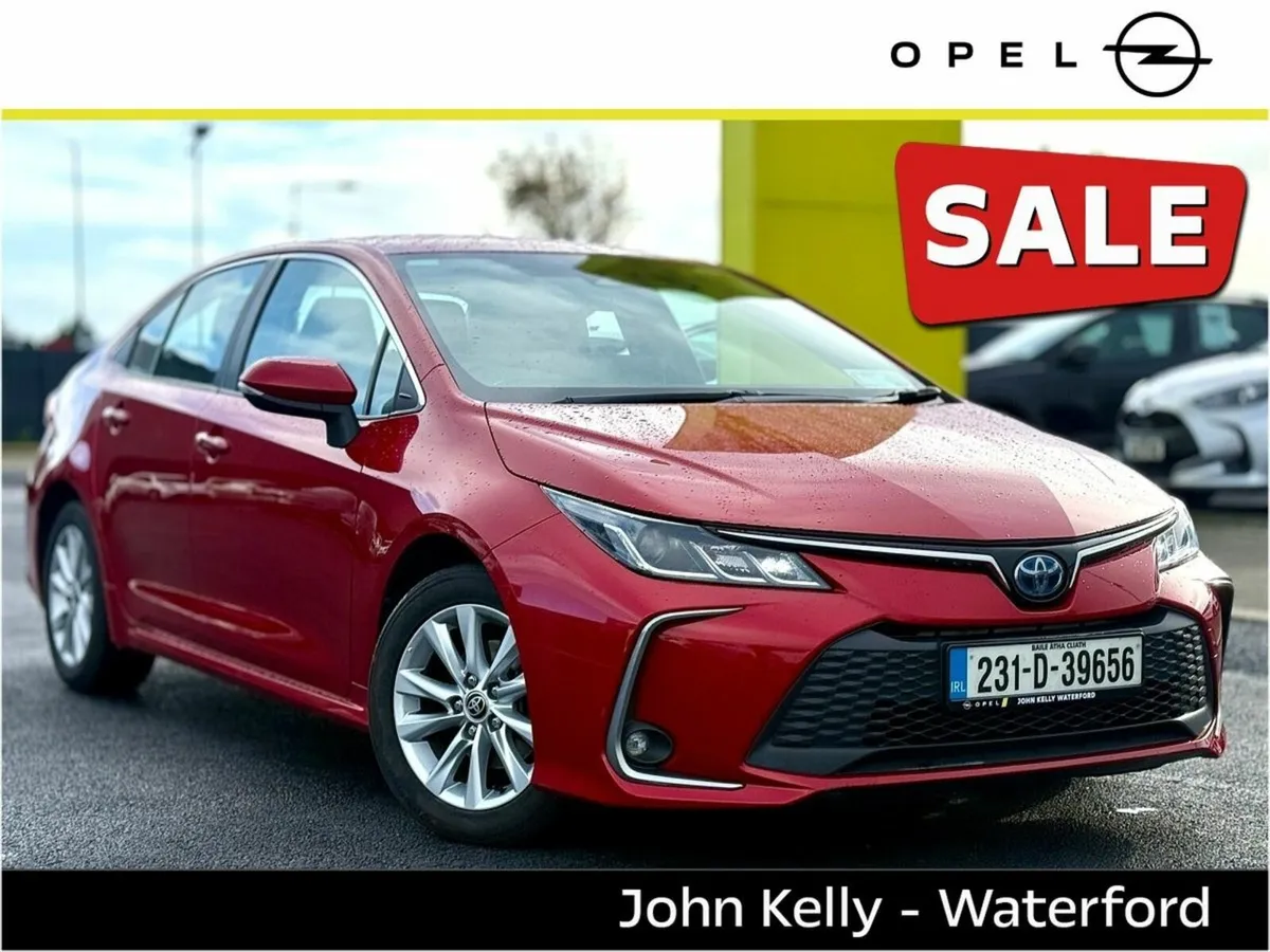 Toyota Corolla 1.8 Hybrid Luna Saloon - Image 1