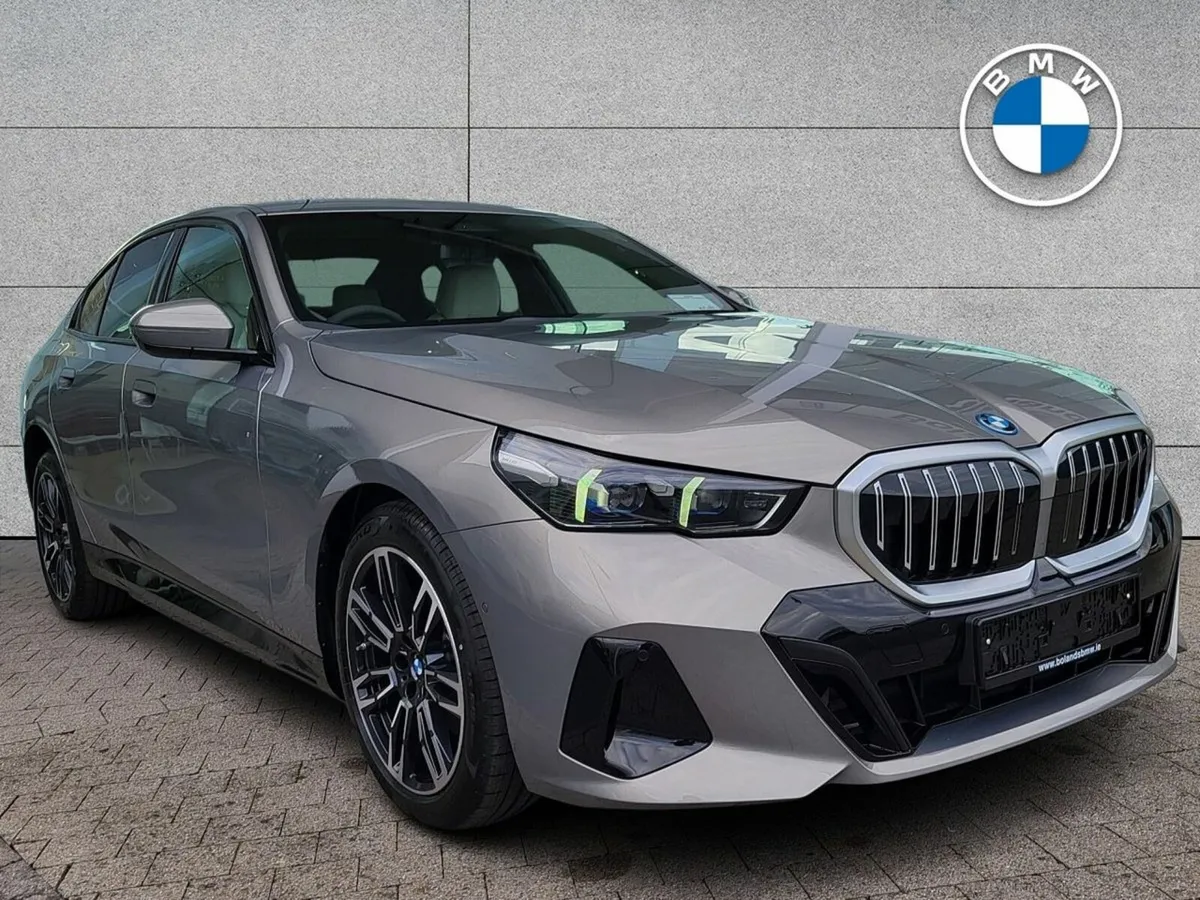 BMW 5-Series 2.0 - Image 1
