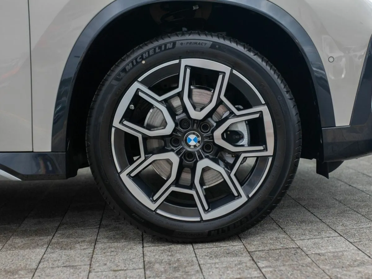 BMW X1 xDrive25e xLine - Image 4