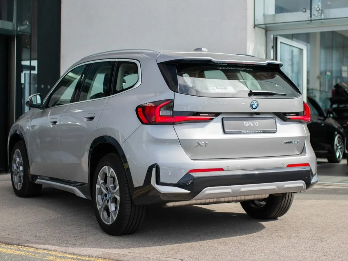 BMW X1 xDrive25e XLine - Image 2