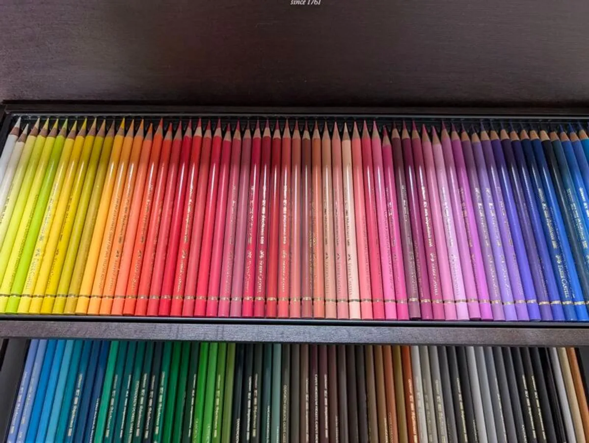 Faber-Castell Artists Fine Pencil Set in Case - Image 2