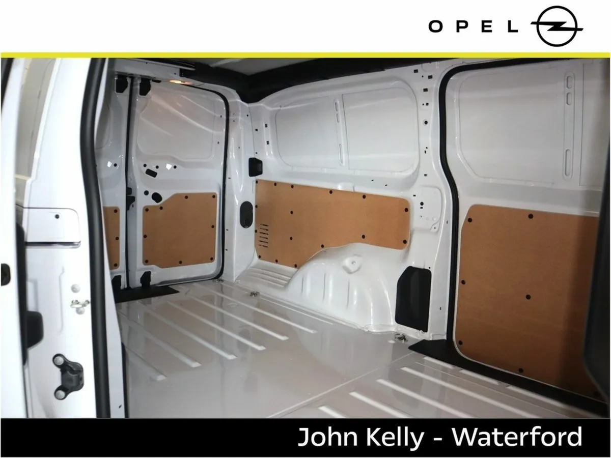 Opel Vivaro VIVARO KOMF L2H1-1.5 120BHP -D - Image 3