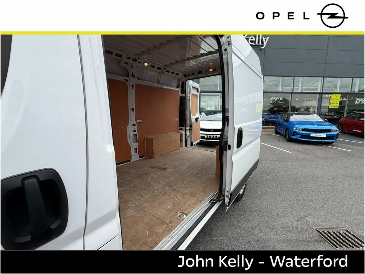 Renault Master L2H2 - Image 2