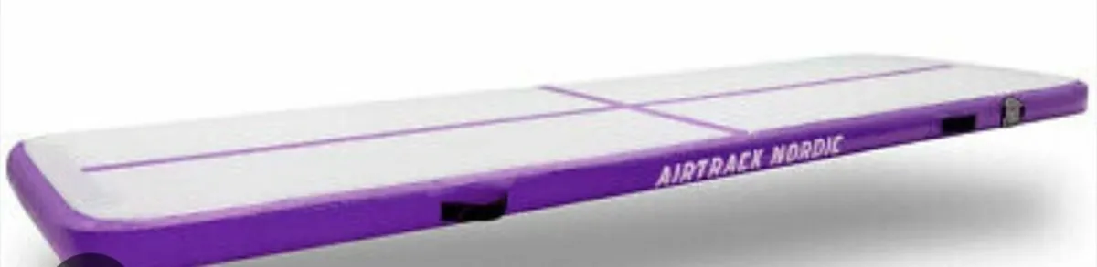 Airtrack (gymnastics) - Image 1