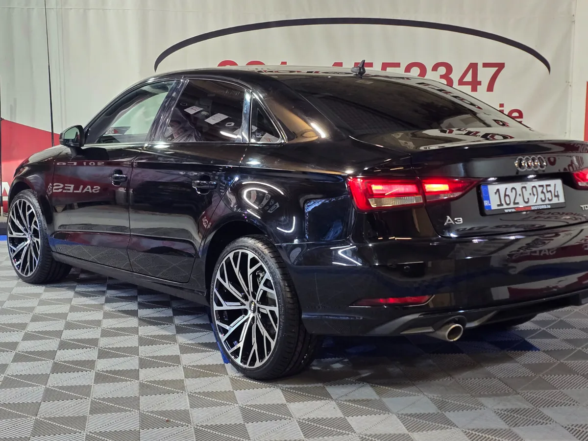 162 AUDI A3 SALOON 1.6 TDI SPORT - Image 4