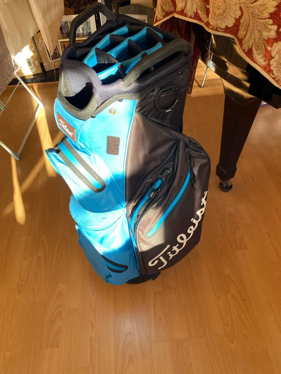 Titleist Staydry Cart bag - Image 4