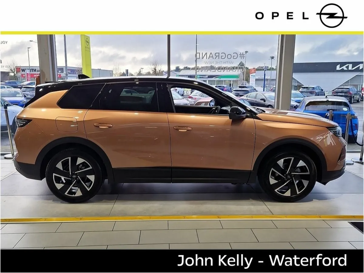 Opel Grandland ELEGANCE- 1.2 PureTech  MHEV 136PS - Image 4