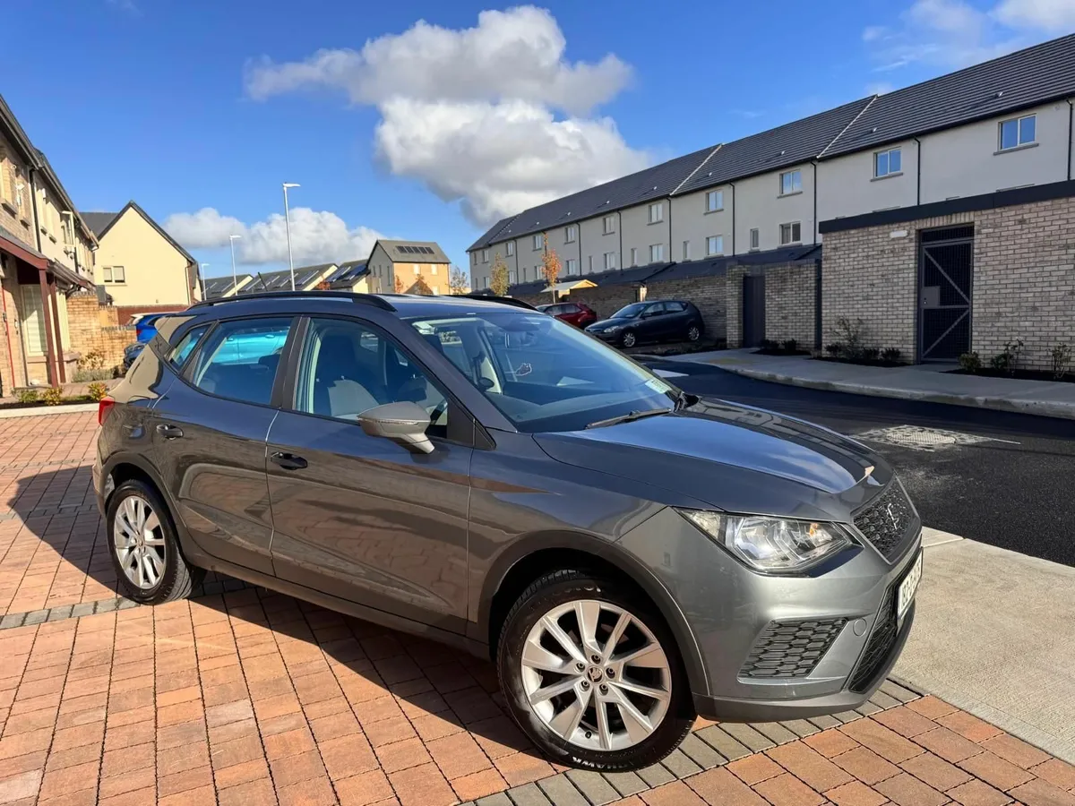 Seat Arona 1.0 TSI 2018 – Excellent Condition! - Image 1